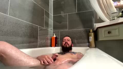 kittmatt31 online show from May 24, 1:35 am