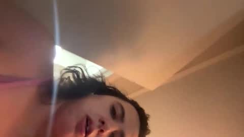 kitty3202 online show from November 20, 10:07 pm