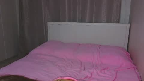 Abby online show from June 24, 9:55 pm