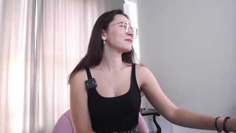 Snapshot of kitty_boy246 chatting on September 25, 9:38 am Andrew online show from September 25, 9:38 am