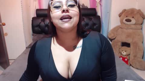 kitty online show from September 18, 10:47 pm