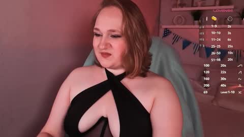 Snapshot of kitty_rest_ chatting on October 8, 4:13 pm Your Goddess Kate Follow me online show from October 8, 4:13 pm