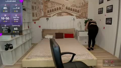 Kate online show from April 22, 5:42 pm