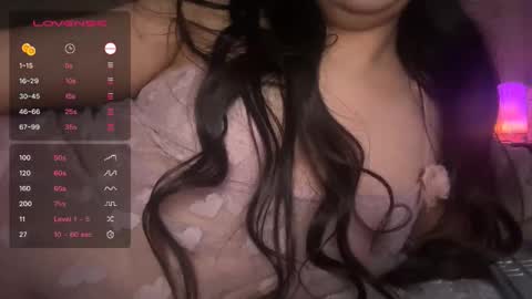 mia online show from October 12, 7:45 am