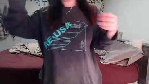 Kittyymaze online show from December 17, 12:56 pm