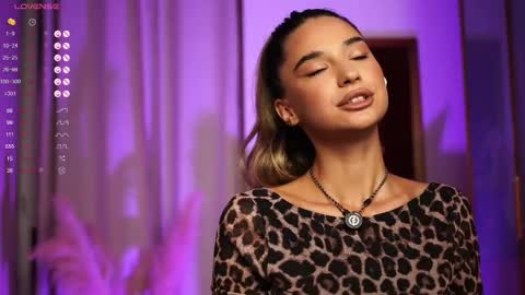 Erika online show from September 18, 7:51 pm