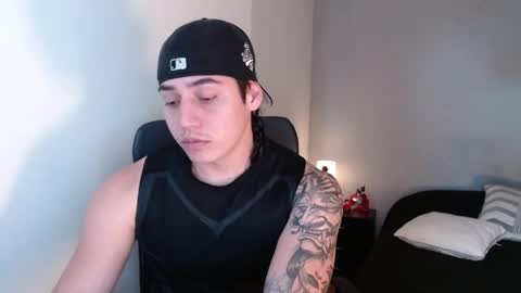 kiyo__ online show from April 10, 10:14 pm