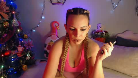 Klara online show from December 13, 1:26 am