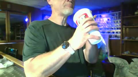 MrKleeen online show from September 19, 9:07 pm