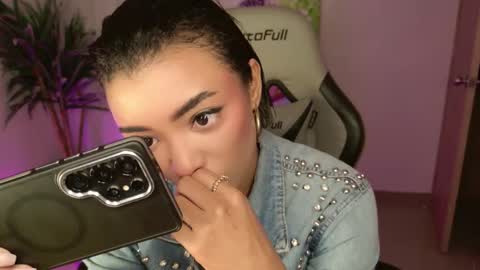 Christina online show from October 5, 3:30 pm