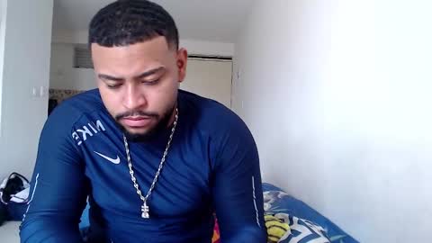 kleyton online show from December 8, 5:44 pm