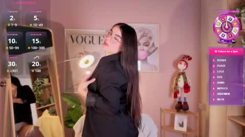 kloe222 online show from December 4, 2:38 pm