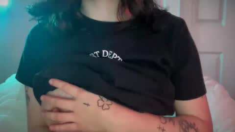 knextdoor online show from January 17, 10:07 pm