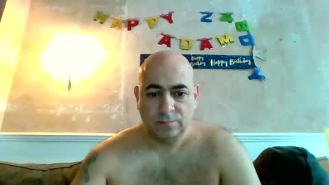 knickerwhipper online show from March 25, 9:05 am