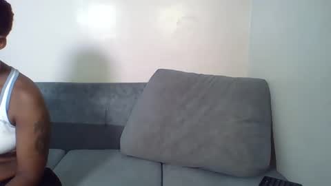 knight_nurse69 online show from October 31, 8:09 pm