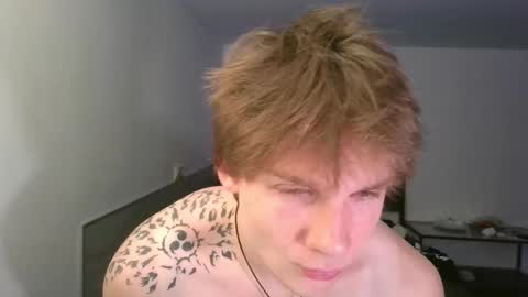 Adam online show from November 30, 4:19 am