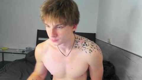 Adam online show from November 15, 11:39 pm