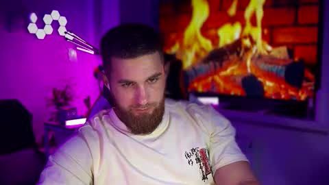 Sweet boy online show from February 10, 10:02 pm