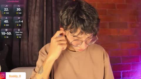 Koddy Independent model online show from September 25, 12:28 am