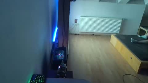 Andy online show from October 18, 7:40 pm