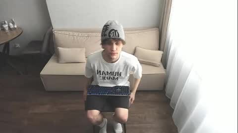 Kolya Kayne online show from April 10, 11:59 am