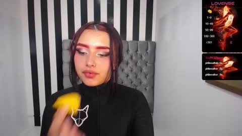 Snapshot of koraa_t chatting on October 10, 3:23 am koraa online show from October 10, 3:23 am