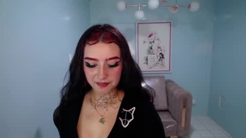 Snapshot of koraa_t chatting on October 1, 2:54 am koraa online show from October 1, 2:54 am