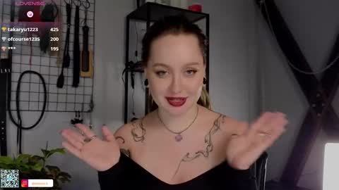 Kora       TG channel  online show from February 25, 7:38 pm