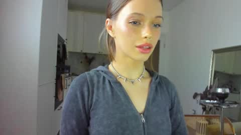 kossie_ online show from February 13, 3:24 pm