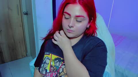 Khloe online show from February 8, 4:57 am