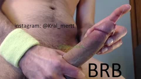 Snapshot of kral_mert chatting on March 3, 11:33 am Mert online show from March 3, 11:33 am