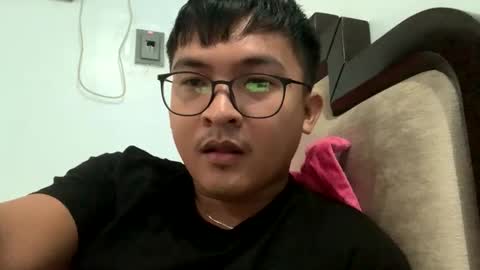 Snapshot of krezikeed chatting on January 9, 3:47 am krezikeed online show from January 9, 3:47 am