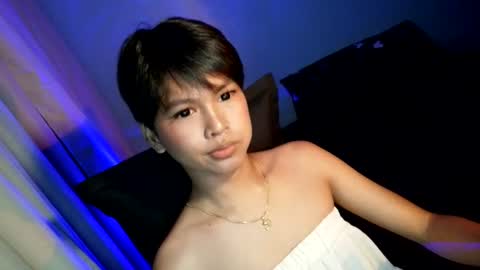 krimpie_xx online show from July 31, 1:56 pm