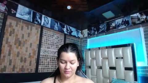Snapshot of kriss_sweetboobs chatting on September 30, 12:37 pm kriss_sweetboobs online show from September 30, 12:37 pm