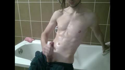 Snapshot of krissifitboy_xxx chatting on December 15, 4:40 am krissifitboy_xxx online show from December 15, 4:40 am