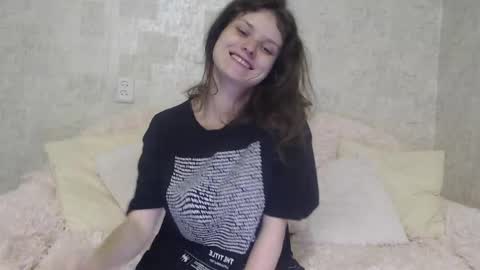 krissvoss online show from September 16, 7:28 pm