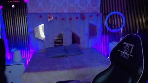 kristen_tay online show from March 31, 3:07 am