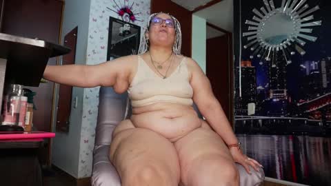 Kristen online show from December 28, 9:40 pm