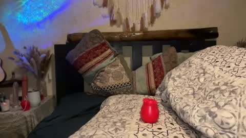 Kristi online show from October 14, 5:54 am