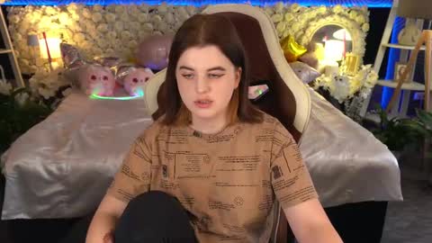 kristifoxy online show from May 24, 12:56 pm