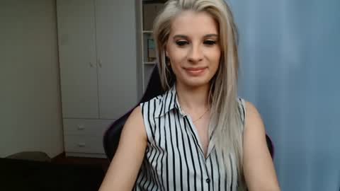 KristineAmore online show from June 9, 2:28 pm