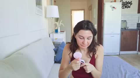 Kristi online show from September 24, 4:30 am