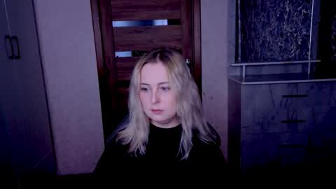 Kristy online show from June 7, 9:20 pm