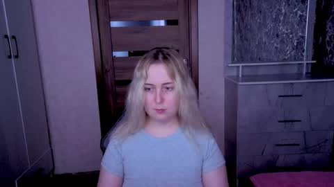 Kristy online show from June 9, 8:52 pm