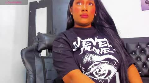 krixty online show from April 2, 6:04 pm