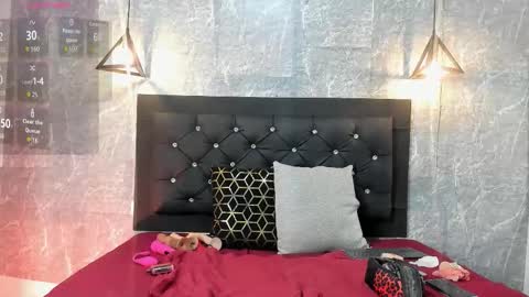 Kystal Taylor online show from November 11, 11:34 am