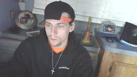 krytiar1992 online show from November 6, 8:06 am