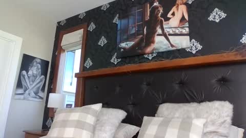 Lucy online show from March 16, 12:03 am