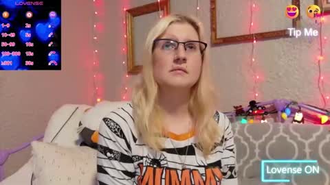 Samantha online show from November 17, 2:14 am