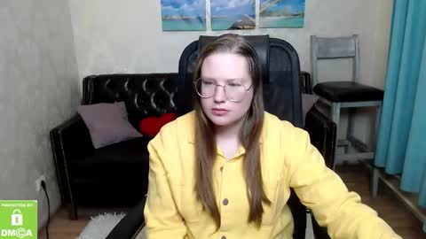 kuri_u online show from January 9, 12:44 pm